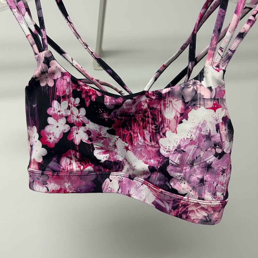 GAP Floral Strappy Sports Bra - Pink and Black